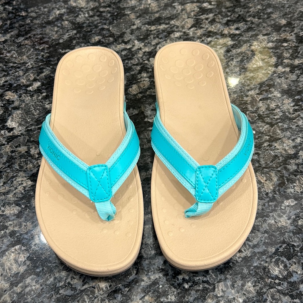 Vionic sandals.  Size 8